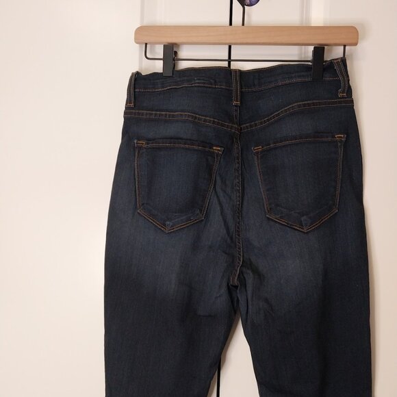 Fashion Nova High Waist Jeans - Picture 8 of 9